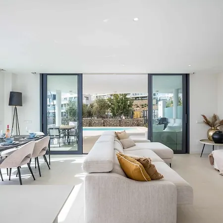 Elegante Oasis Con Piscina Privada Apartment Fuengirola
